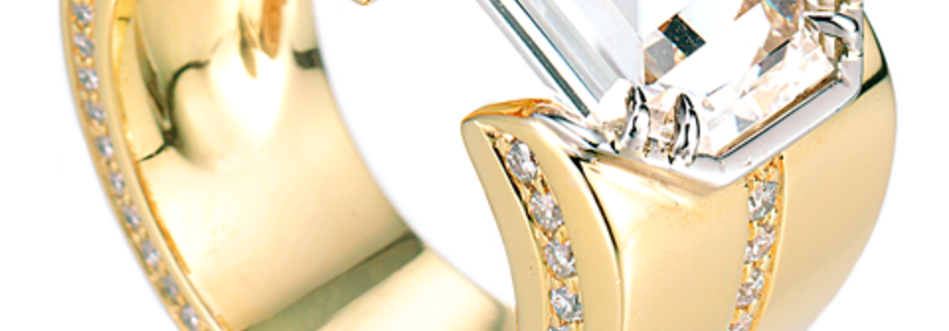 Emerald Cut Diamond Ring