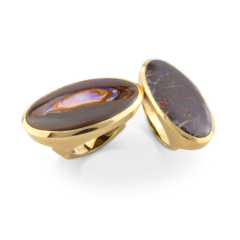 Koroit Opal and 18K Gold Ring