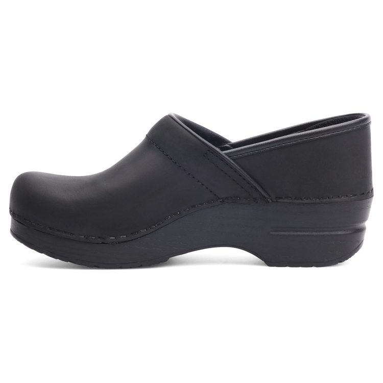 Dansko Dansko - PROFESSIONAL Clog Oiled in Black
