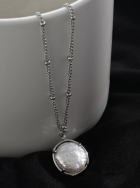 Hackney Nine Hackney Nine - LERATI Silver Chain w/Fresh Water Pearl