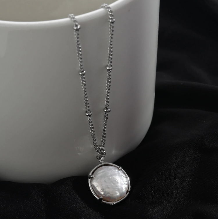 Hackney Nine Hackney Nine - LERATI Silver Chain w/Fresh Water Pearl