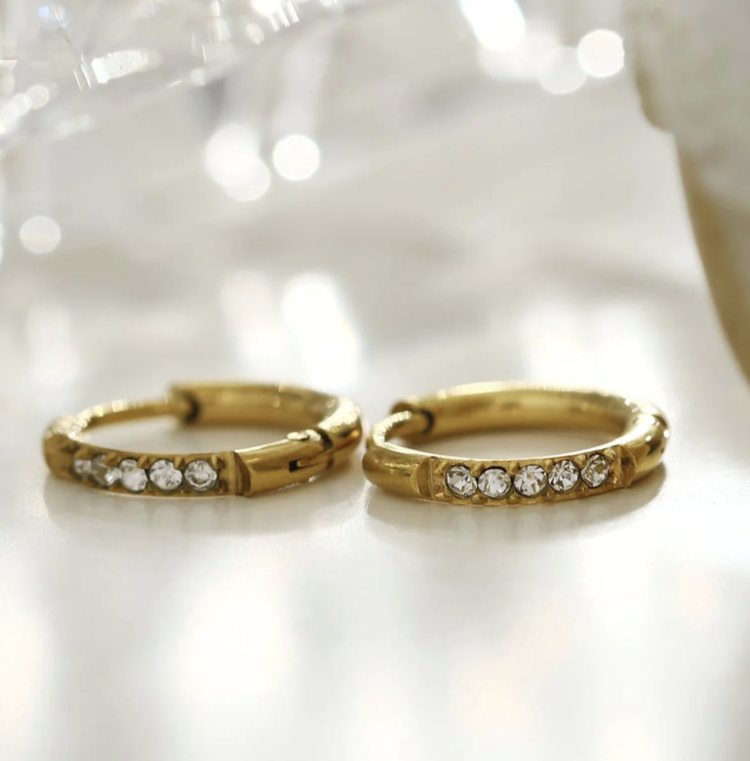 Hackney Nine Hackney Nine - DARCI Zirconia Mini Hoop Earring