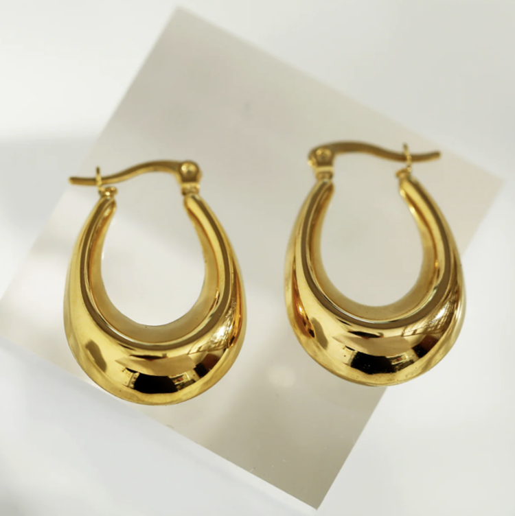 Hackney Nine Hackney Nine - ARINA Looped Chunky Hoops in Gold