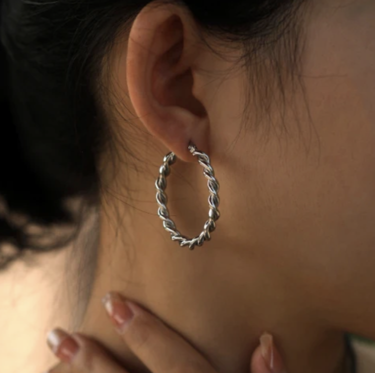 Hackney Nine Hackney Nine - SUKI Twisted Rope Earring in Silver