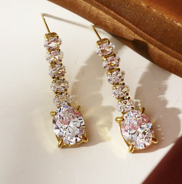 Hackney Nine Hackney Nine - MALIA Cascading Zirconia Drop Earring