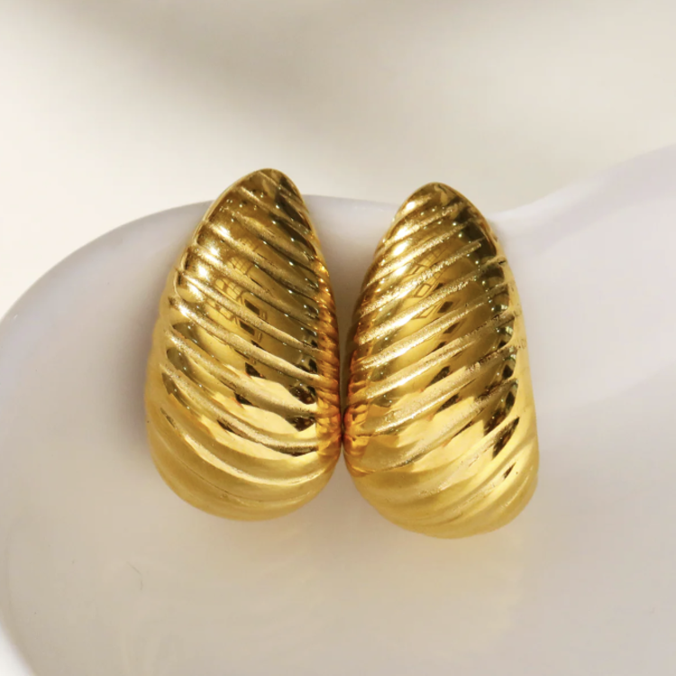 Hackney Nine Hackney Nine - ADIRANA Textured Teardrop Earring