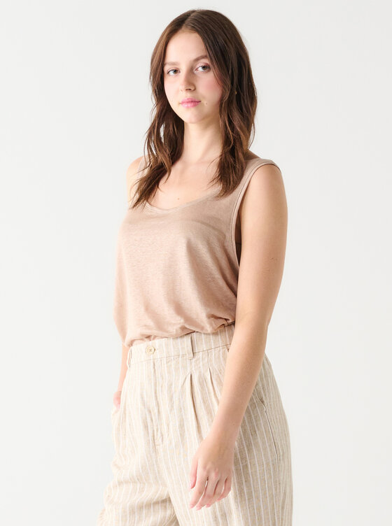 Black Tape - Quintessential