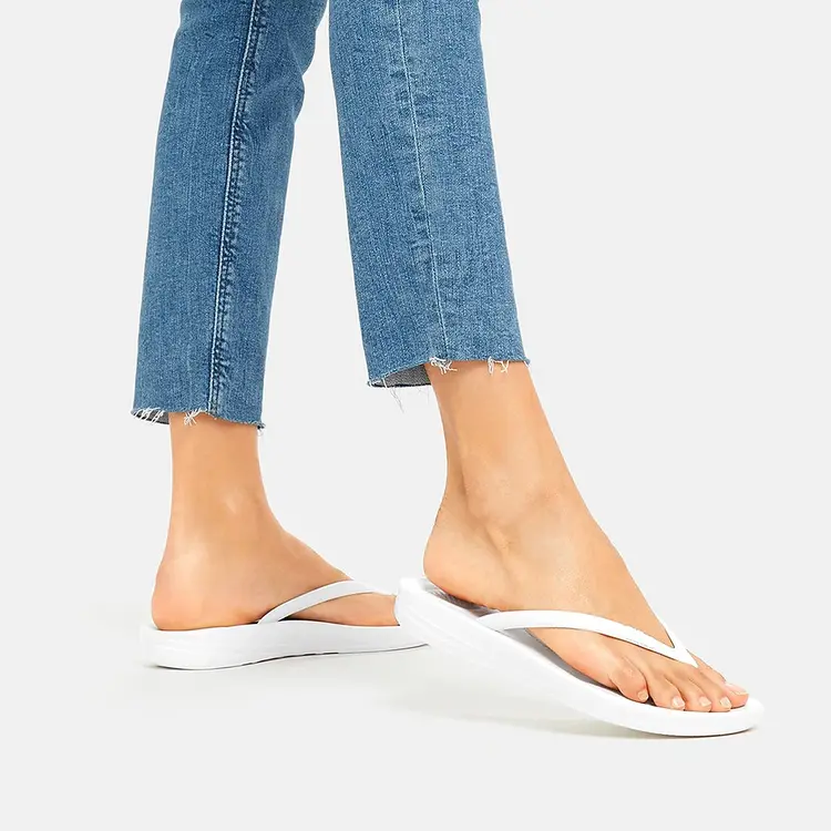 Fit Flop Fit Flop - Iqushion Ergonomic Flip Flops