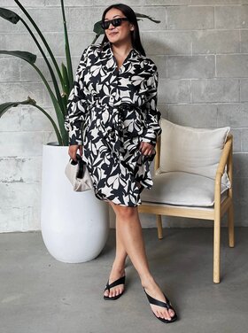 Mini and midi dresses discount