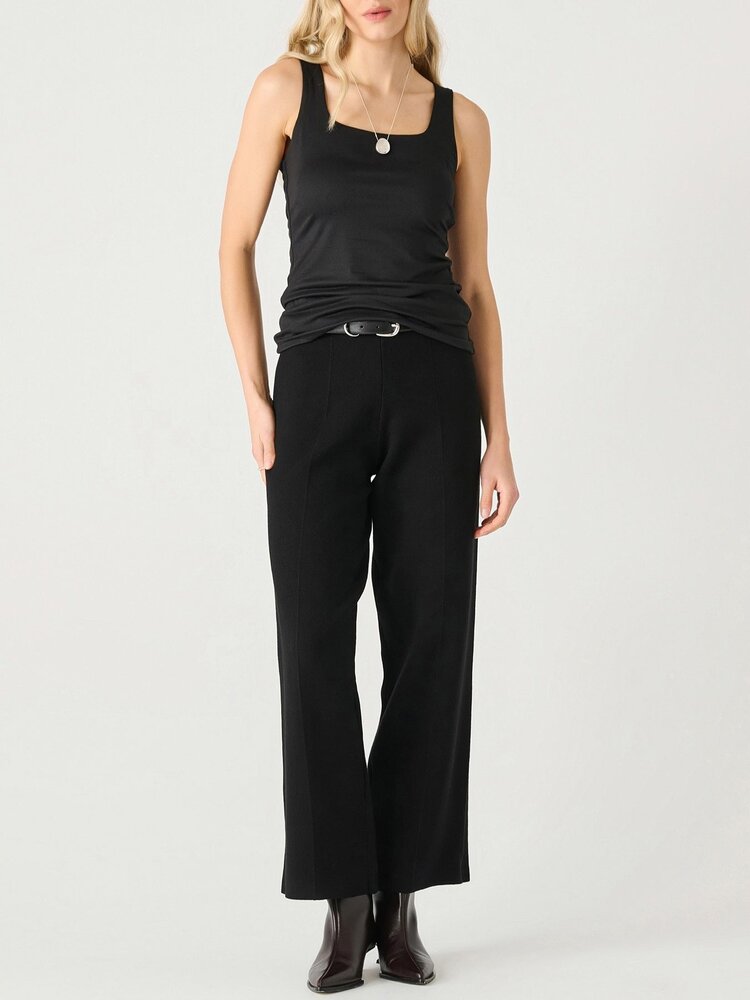 Black Tape Black Tape - Essential Tank