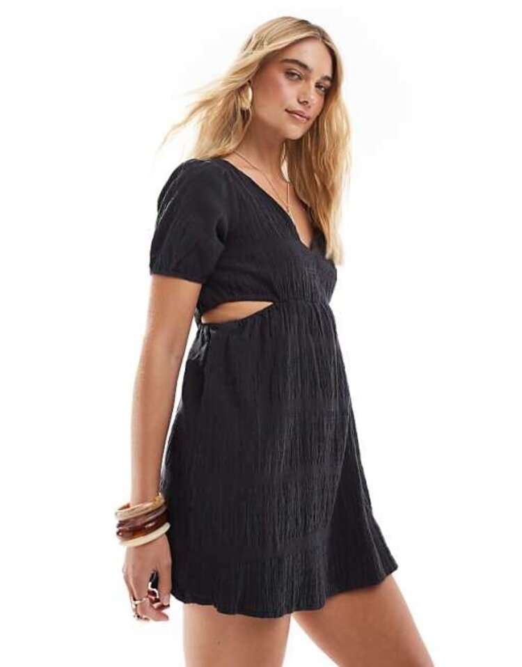 Billabong Billabong - Isn't She Sweet Dress w/Side Cut Outs