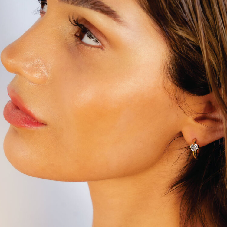 Hackney Nine Hackney Nine - PELLA Mini Hoop w/Heart Moissanite Earring G