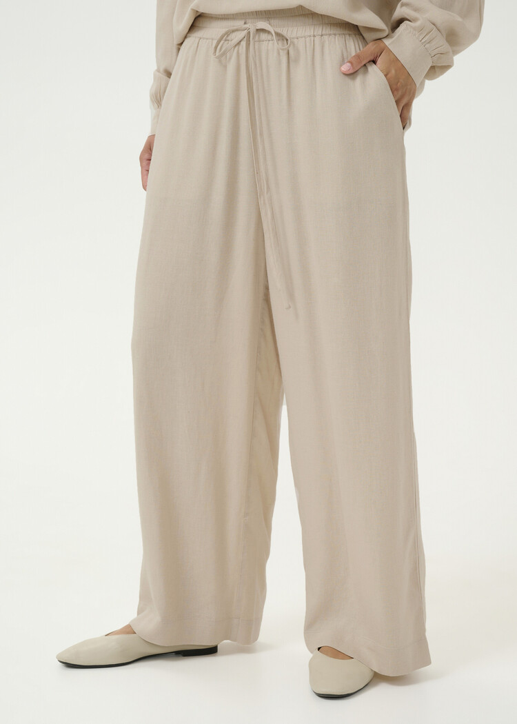 Kaffe Kaffe - Cropped Wide Pants