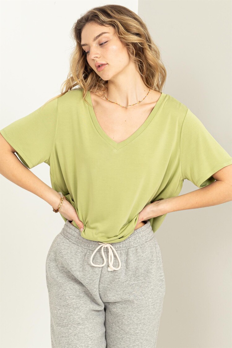 HYFVE HYFVE - V-Neck Short-Sleeve Top
