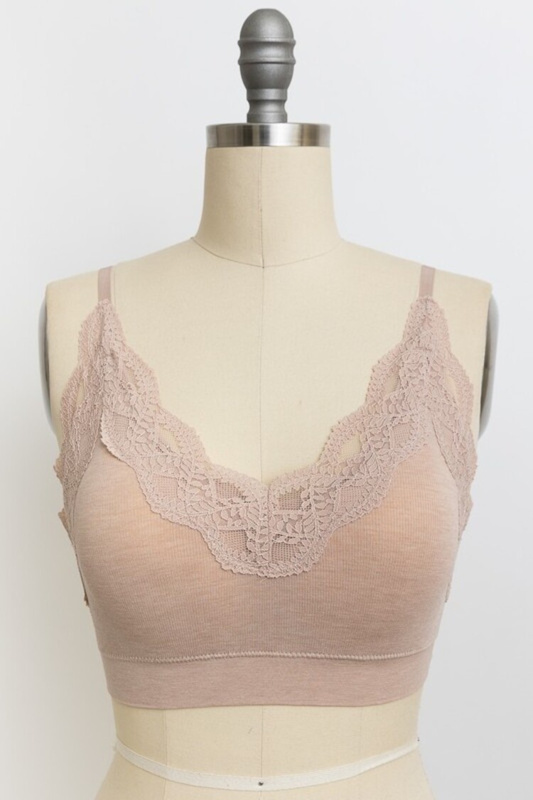 Leto - Soft lace Padded Seamless Bralette