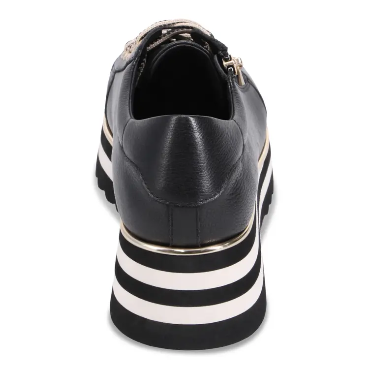 Django & Juliette Django & Juliette - EAMMES