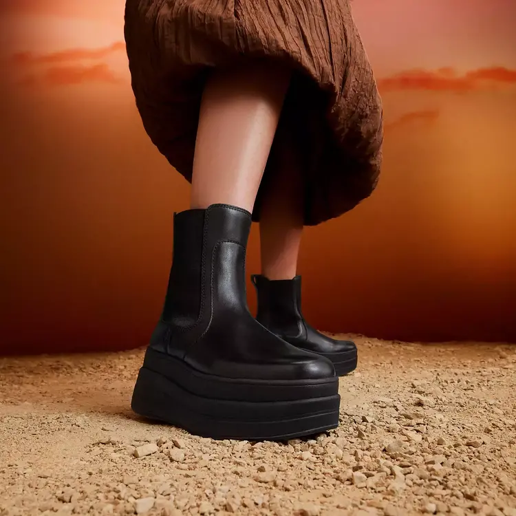 Fit Flop Fit Flop - F-Mode Stack Leather Chelsea Boot