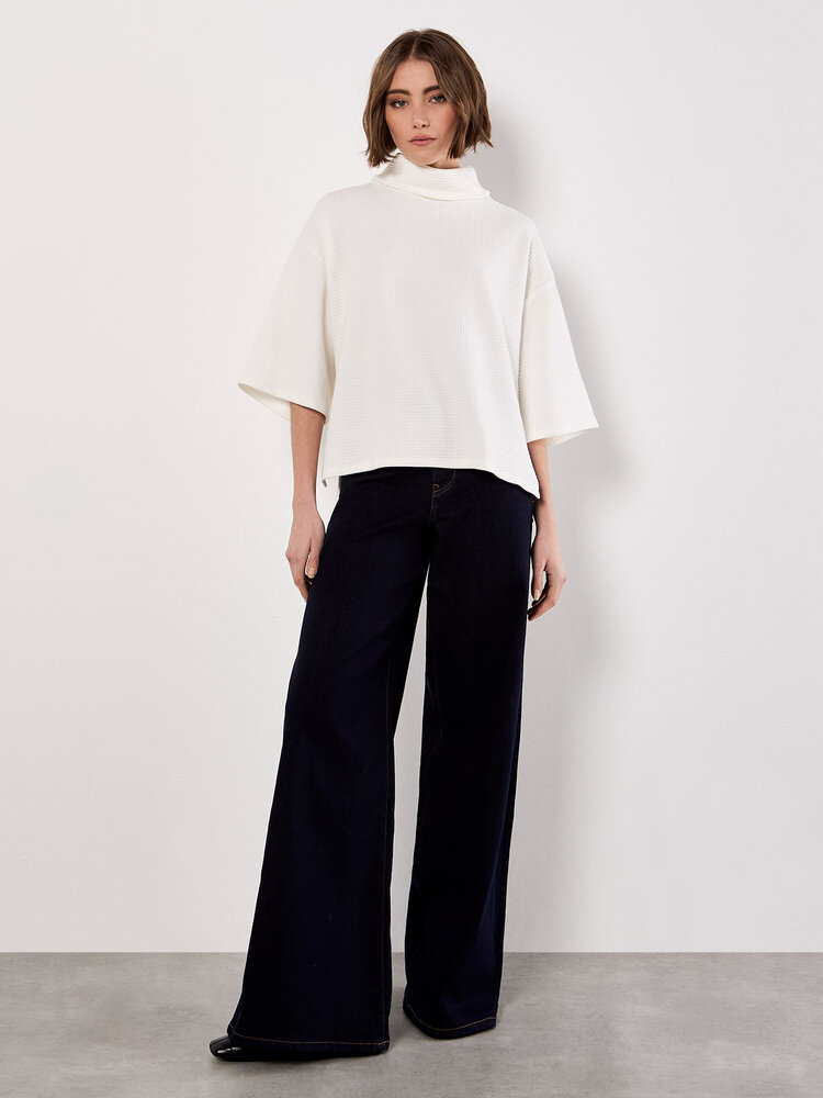 Apricot Apricot - Waffle Cowl Tee