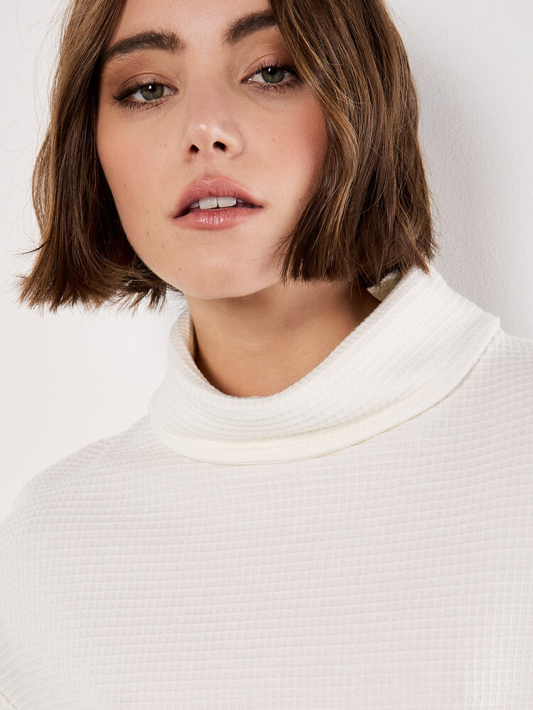 Apricot Apricot - Waffle Cowl Tee