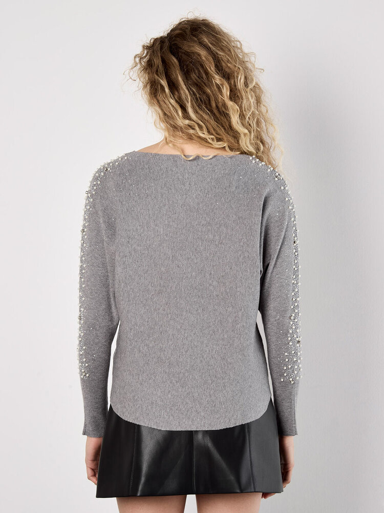 Apricot Apricot - Pearls Stud Batwing Jumper