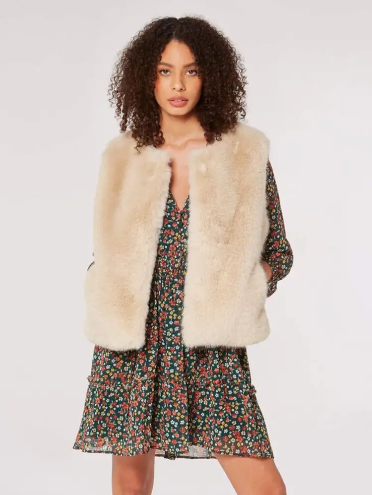Apricot Apricot - Fur Cropped Gilet Vest