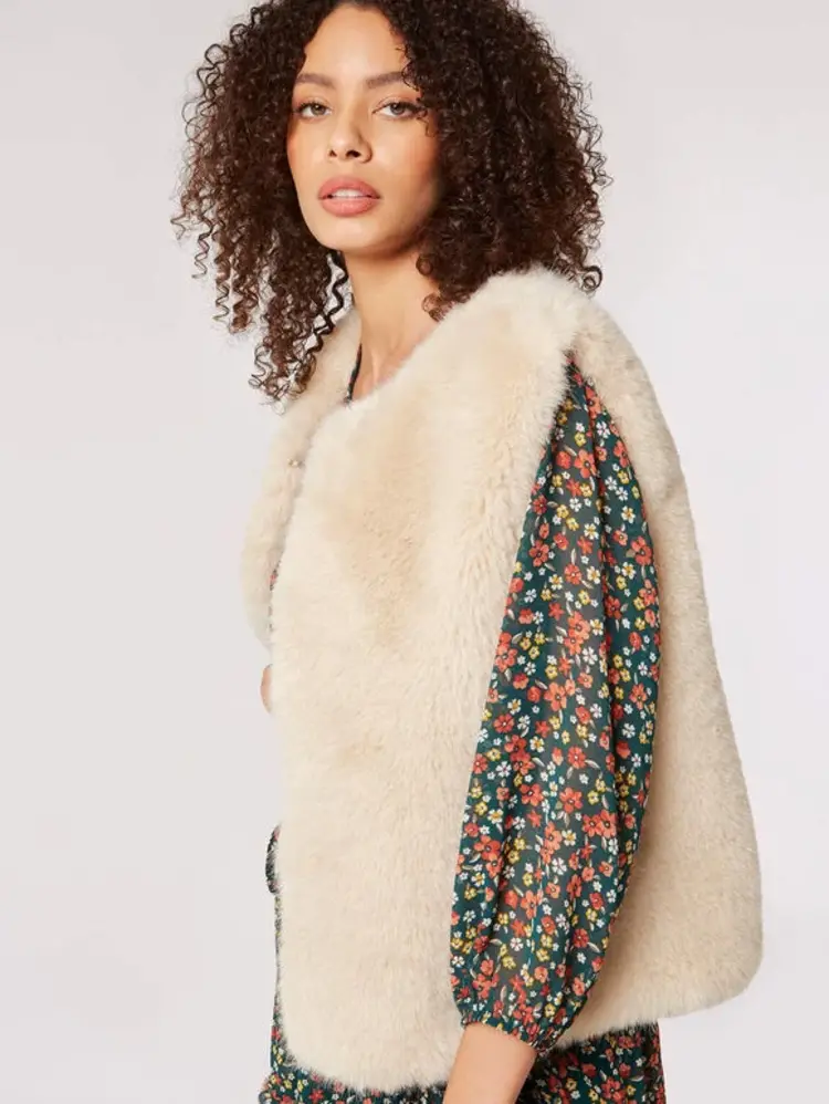 Apricot Apricot - Fur Cropped Gilet Vest