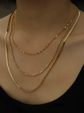 Hackney Nine Hackney Nine - IRIS Triple Necklace Gold