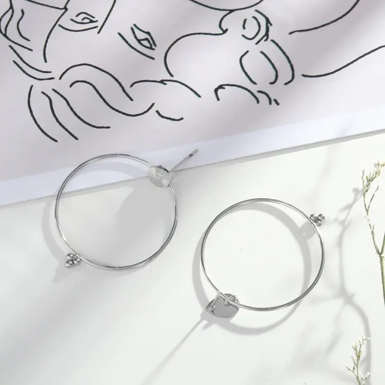 Hackney Nine Hackney Nine - KAIRA Hoop Silver