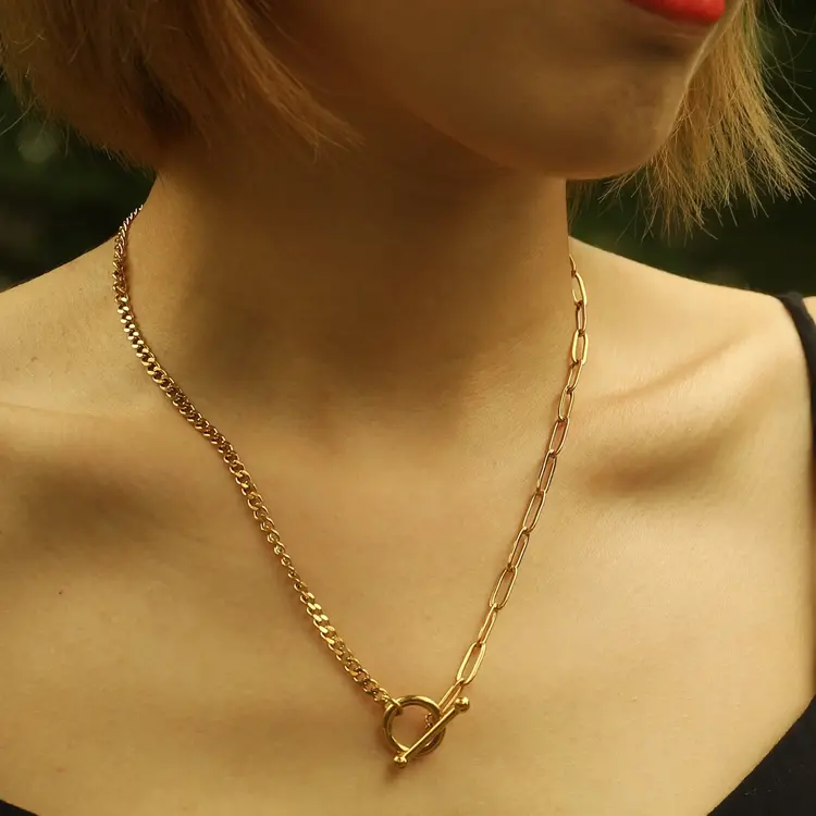 Hackney Nine Hackney Nine - CHARLOTTE Necklace Gold
