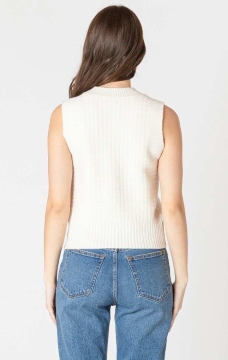 Black Tape Black Tape - Textured Stitch Sweater Tank