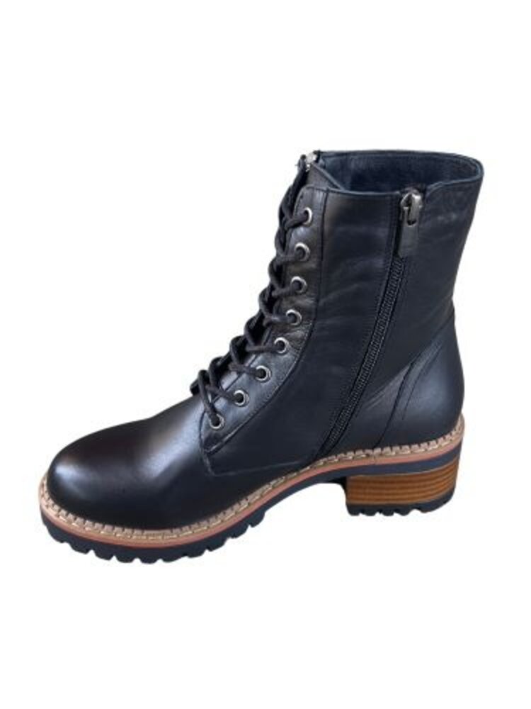 Everly Everly - DARCY Lace up Boot