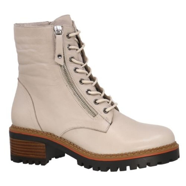 Everly Everly - DARCY Lace up Boot
