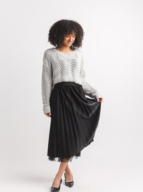 Papillon Papillon - Open Crochet V Neck