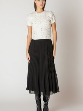 Black Tape Black Tape - Pleated Midi Skirt