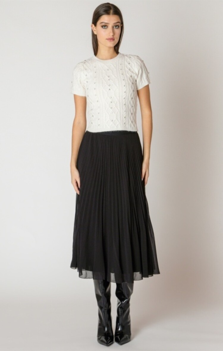 Black Tape Black Tape - Pleated Midi Skirt
