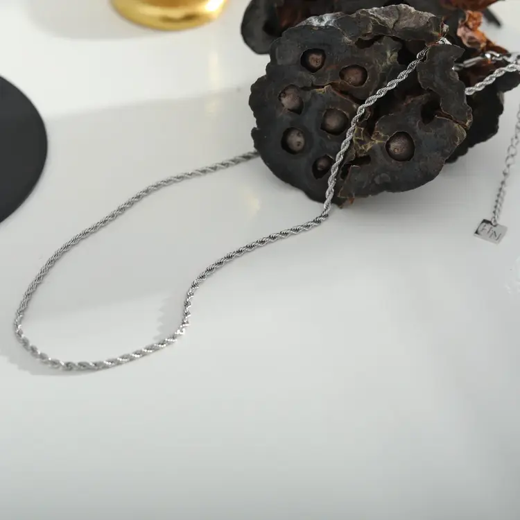 Hackney Nine Hackney Nine - KIRA Rope Chain Silver 28"