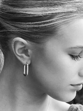 Hackney Nine Hackney Nine - CHANDA Oval Hoop Earring Silver