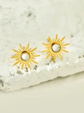 Hackney Nine Hackney Nine -   SOLE  White Stud Earring