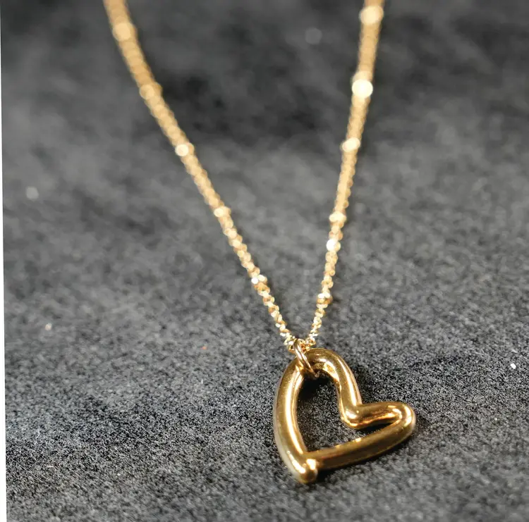 Hackney Nine Hackney Nine - SMITTEN Heart Chain Gold