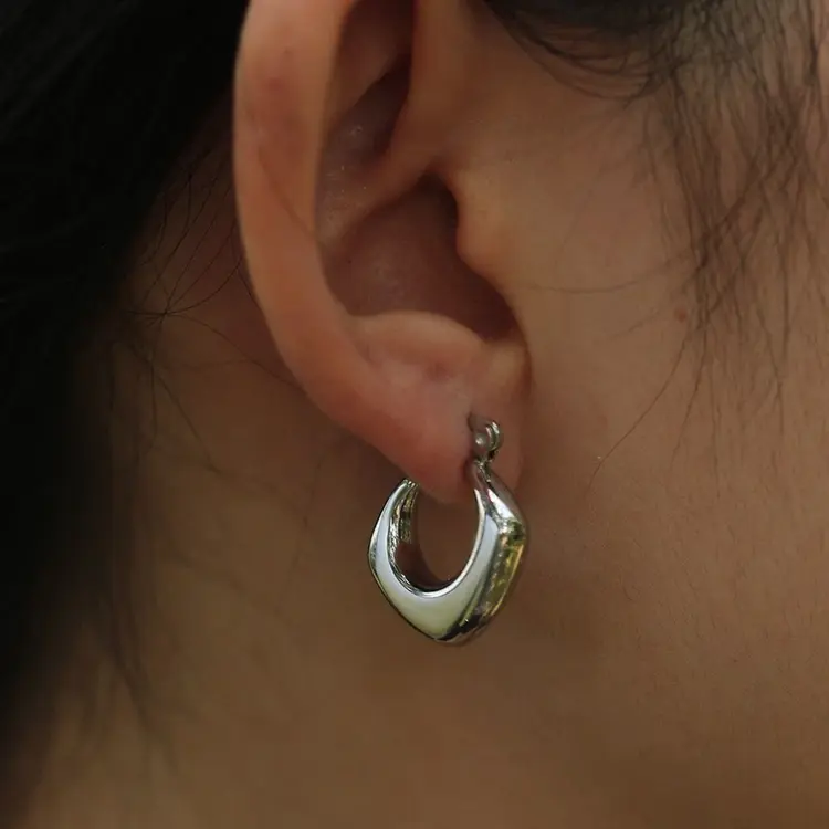 Hackney Nine Hackney Nine - MARIYA Silver Earring