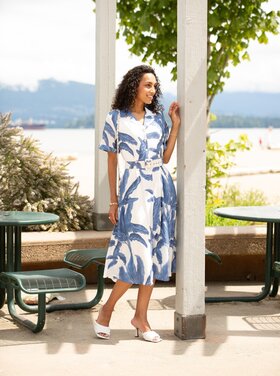 Papillon Papillon - Leaf Print Button Front Dress