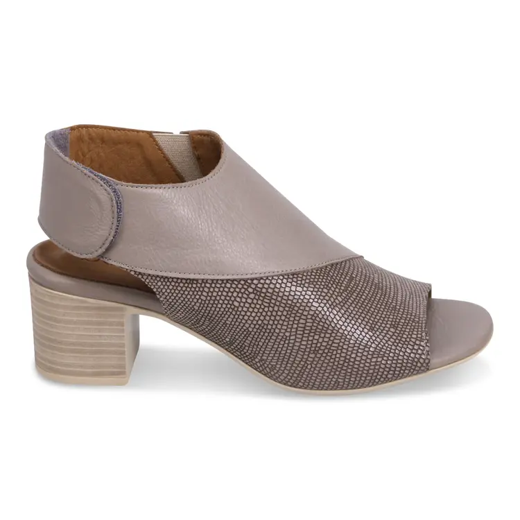 Bueno Shoes Bueno - RHODES Mule