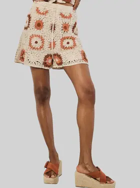 Apricot Apricot - Crochet Shorts
