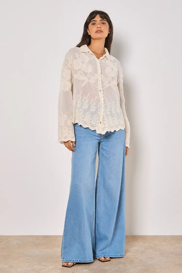 Apricot Apricot - Embroidered Cotton Scallop Shirt