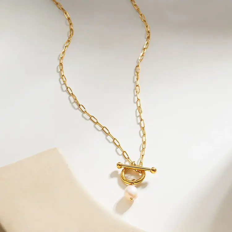 Hackney Nine Hackney Nine - D'ANGELA Paperclip G Chain Toggle & Pearl Pendant