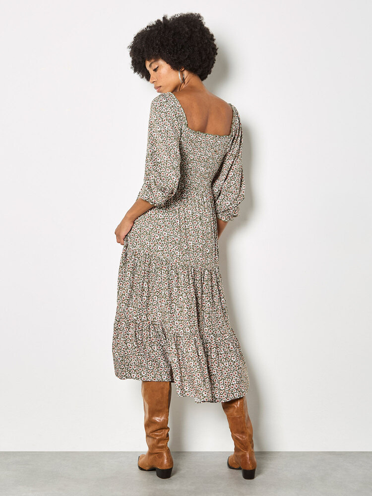 Apricot Apricot - Tiered Smocked Floral Ditsy Dress