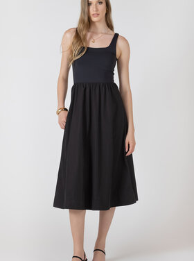Black Tape Black Tape - Mixed Fabric Midi Dress