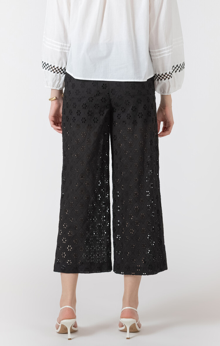 Black Tape Black Tape - Eyelet Embroidery Pant