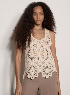 Apricot Apricot - Slvless Crochet Shell Top