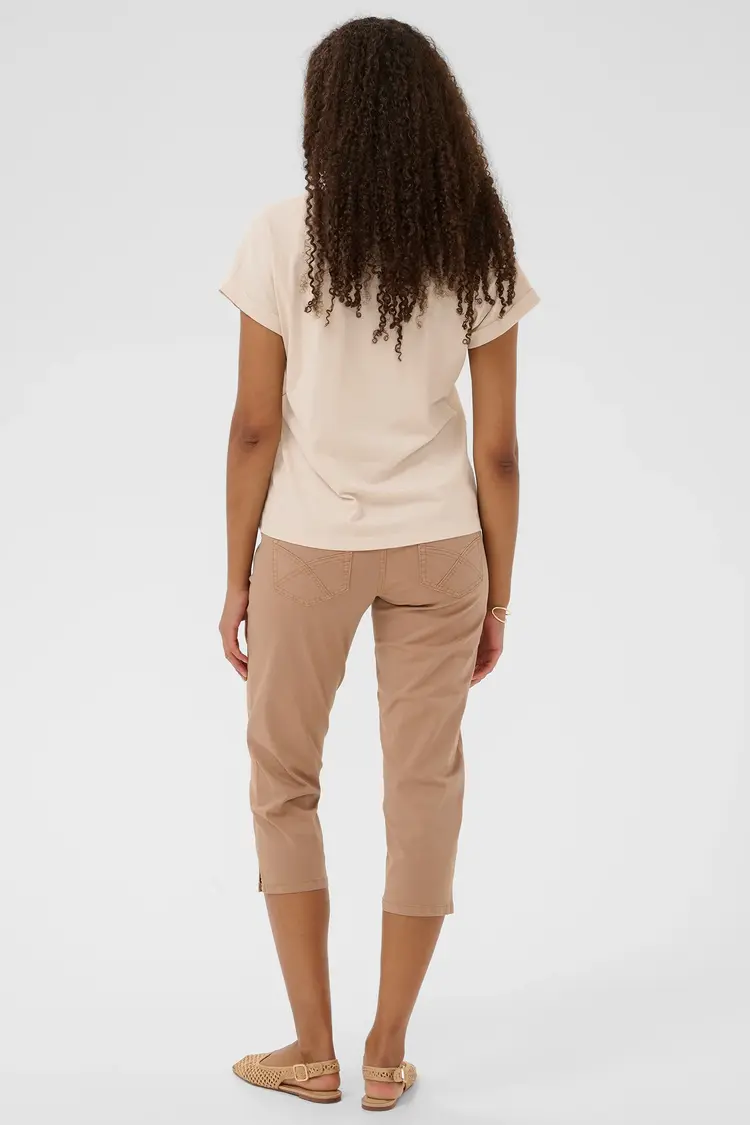 Cream Cream - BERTA Capri Twill Pants